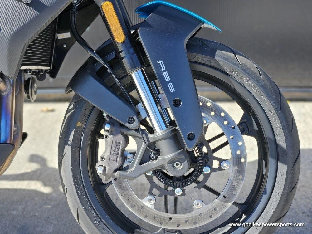 2024 Cfmoto 450nk