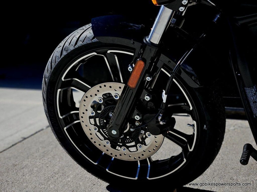 2026 Indian Motorcycle Sport Scout® Black Metallic