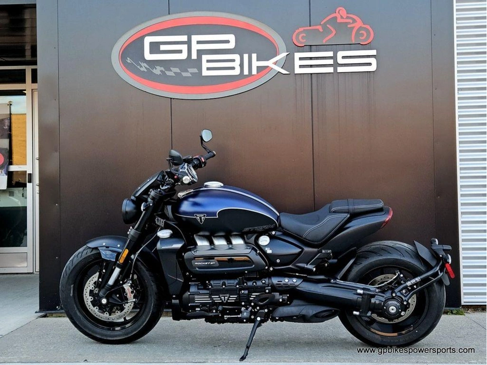 2025 Triumph Rocket 3 Storm R Satin Pacific Blue And Matte Sapphire Black Demo