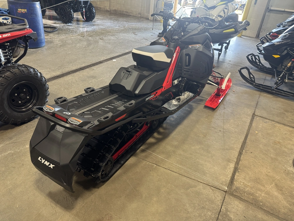2027 Lynx Rave Re 600rr