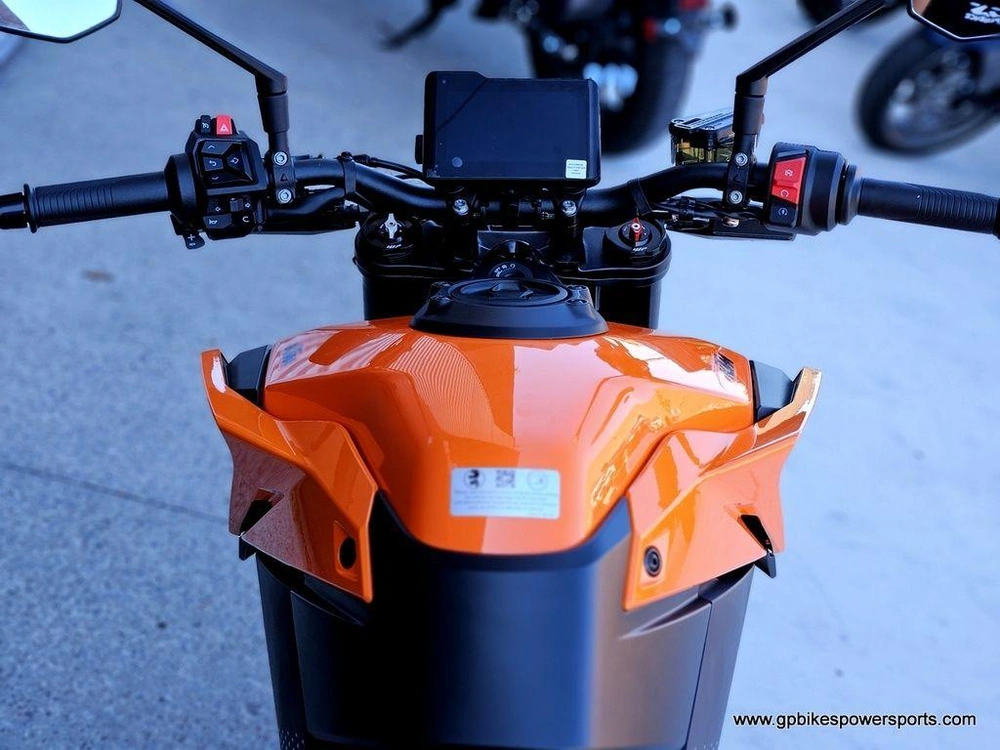 2027 Ktm 790 Duke