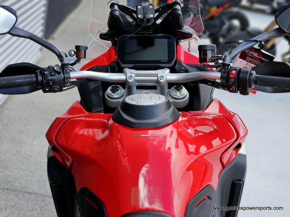 2024 Ducati Multistrada V4 Rally Red