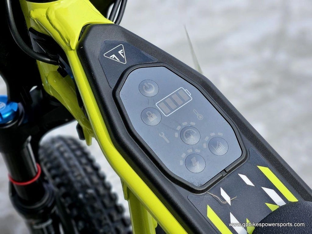 2026 Triumph Txp-16 Oset