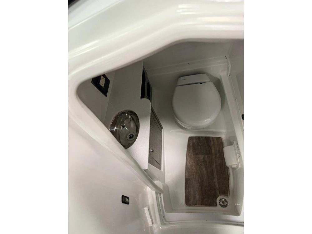 2022 Monterey Boats Monterey M6