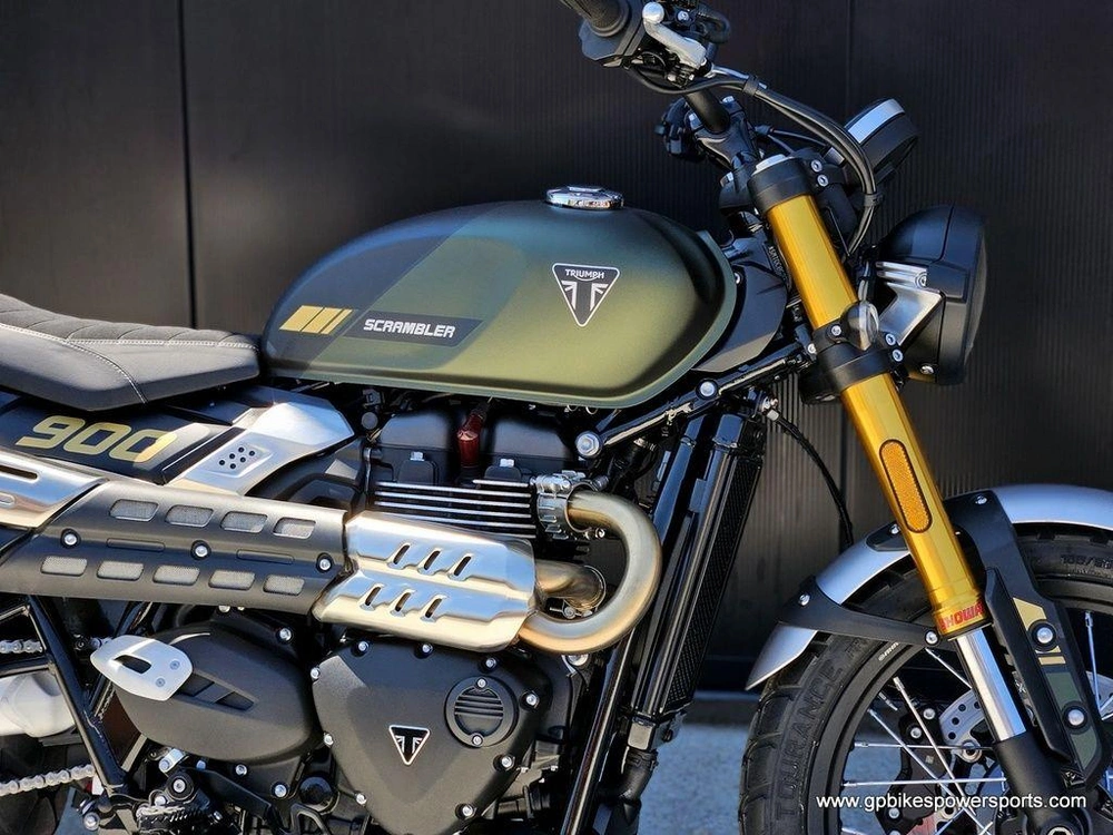 2026 Triumph Scrambler 900 Matt Khaki Green
