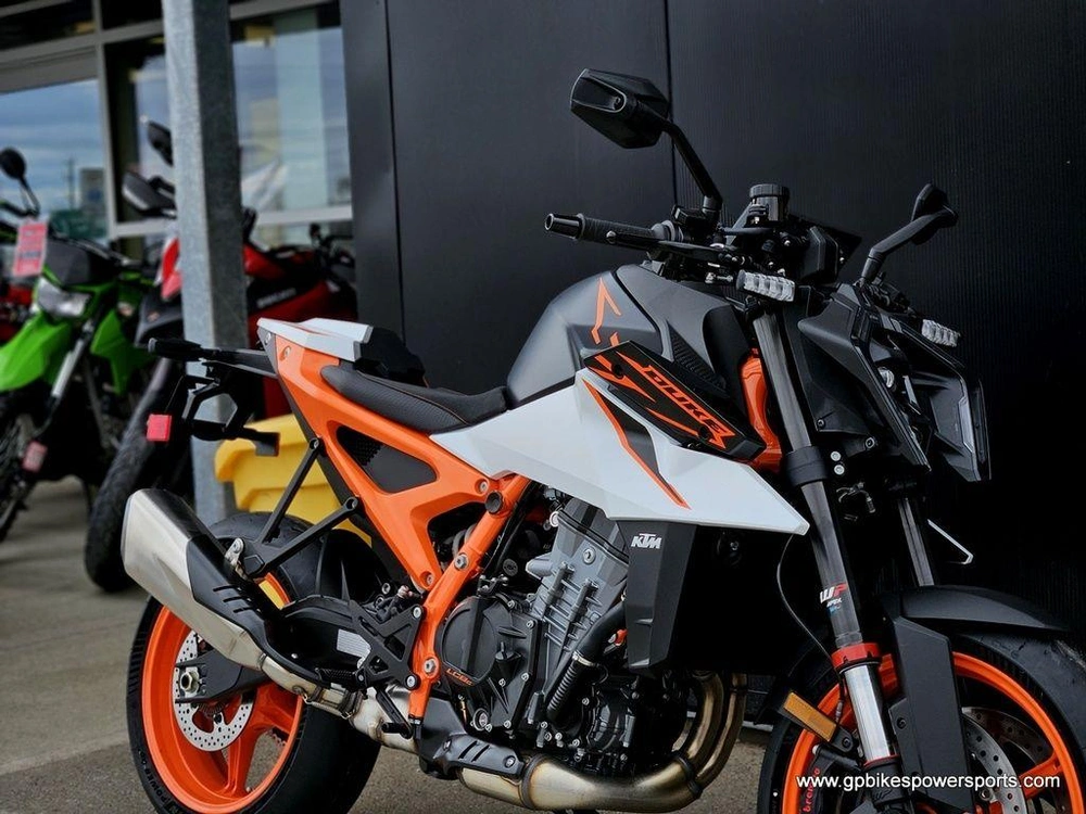 2026 Ktm 990 Duke R