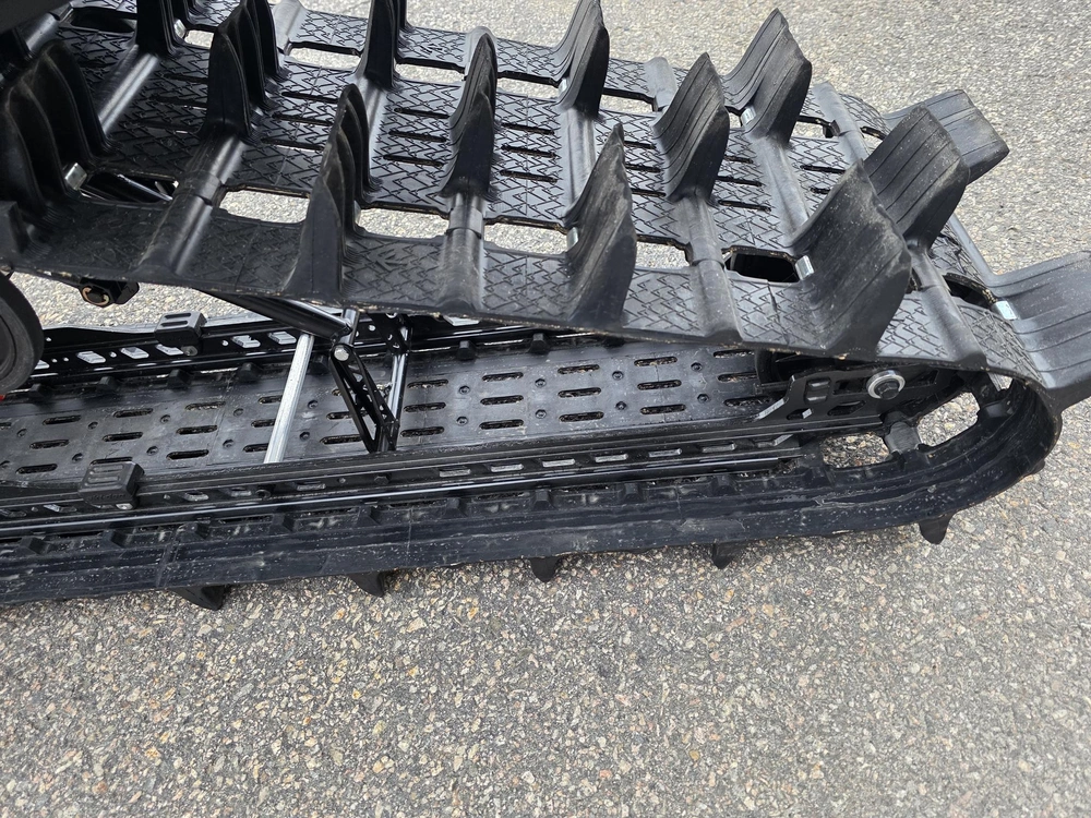 Ski-doo Summit X 165'' 850 E-tec 2023