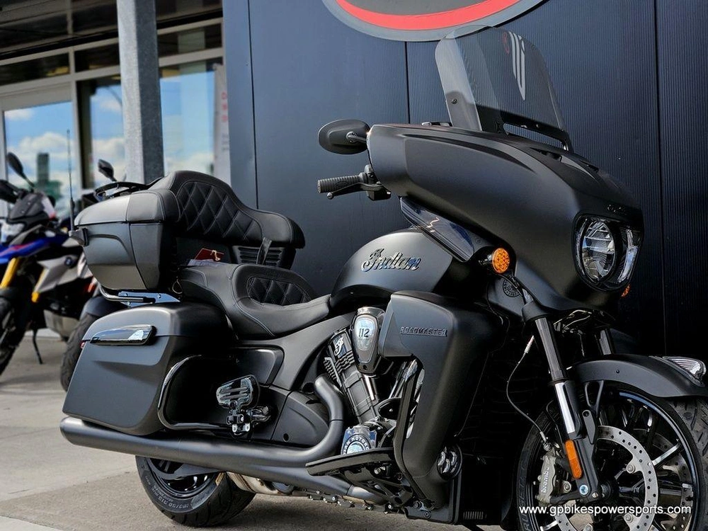 2026 Indian Motorcycle Roadmaster® Powerplus Dark Horse® 112 Black Smoke