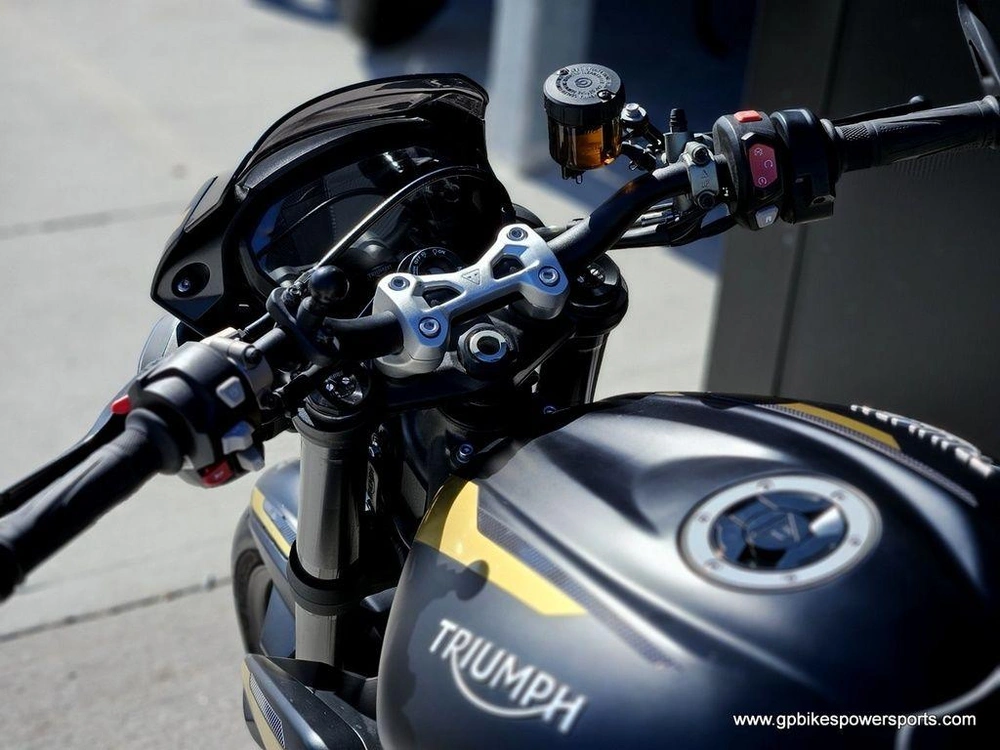 2020 Triumph Street Triple Rs Matte Jet Black
