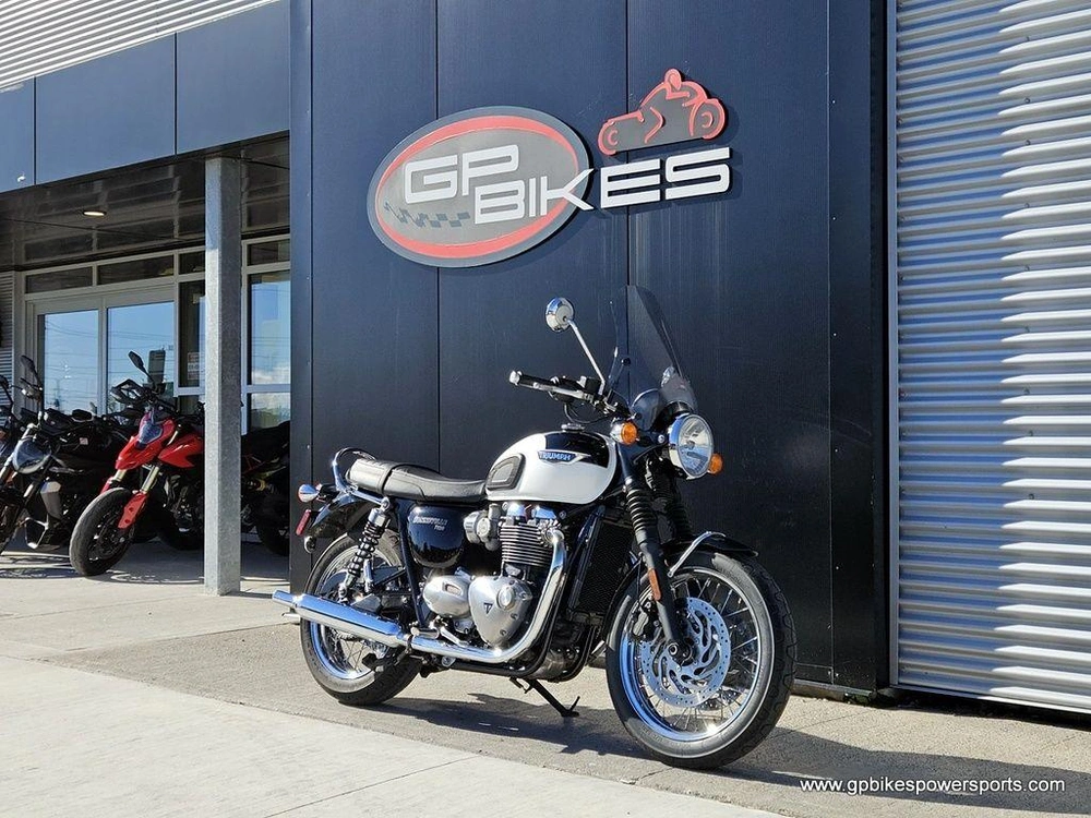 2016 Triumph Bonneville T120 Jet Black Pure White