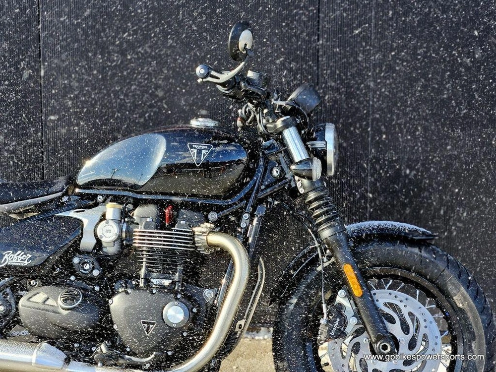 2026 Triumph Bonneville Bobber Jet Black