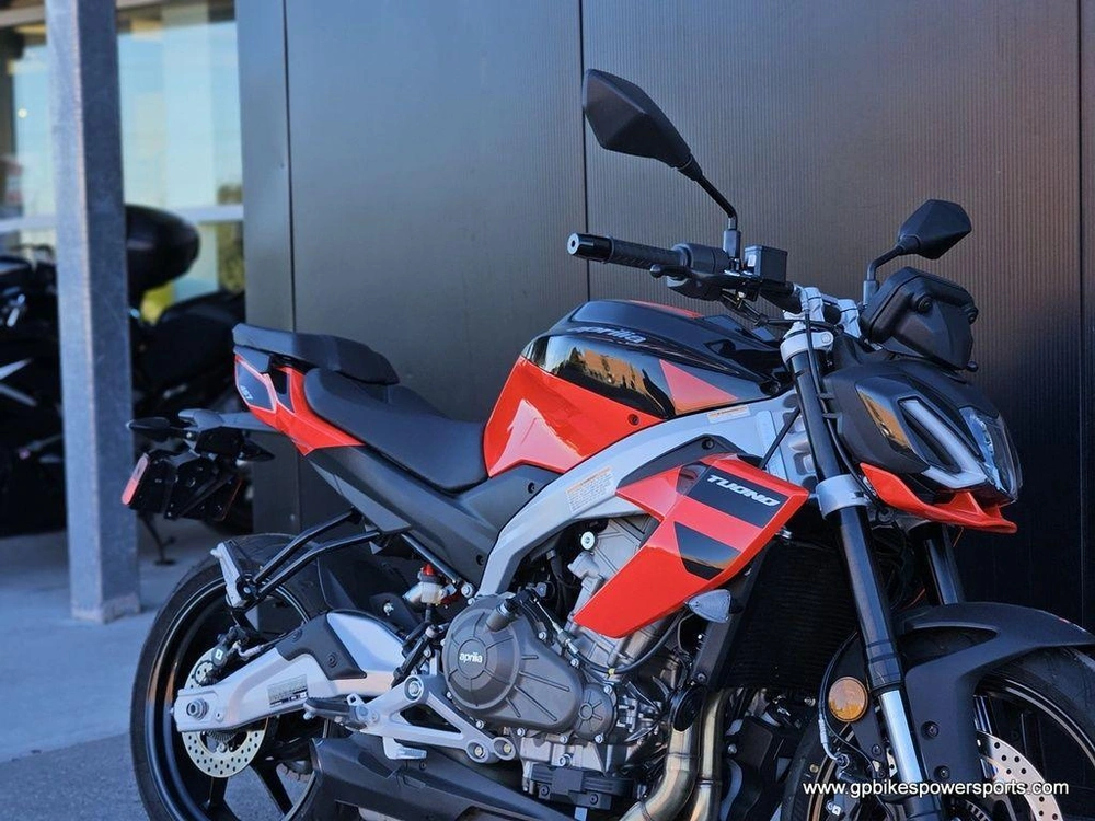 2026 Aprilia Tuono 457