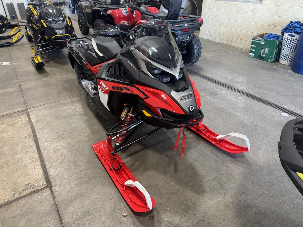 2027 Lynx Rave Re 600rr