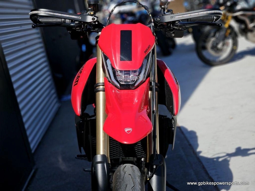 2024 Ducati Hypermotard 698 Mono Ducati Red