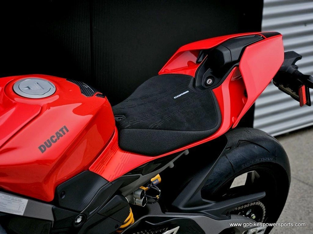 2026 Ducati Panigale V4 S Corse