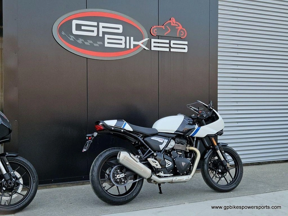 2026 Triumph Thruxton 400 White/grey