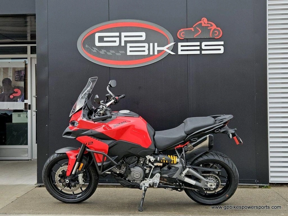 2025 Ducati Multistrada V2 Ducati Red