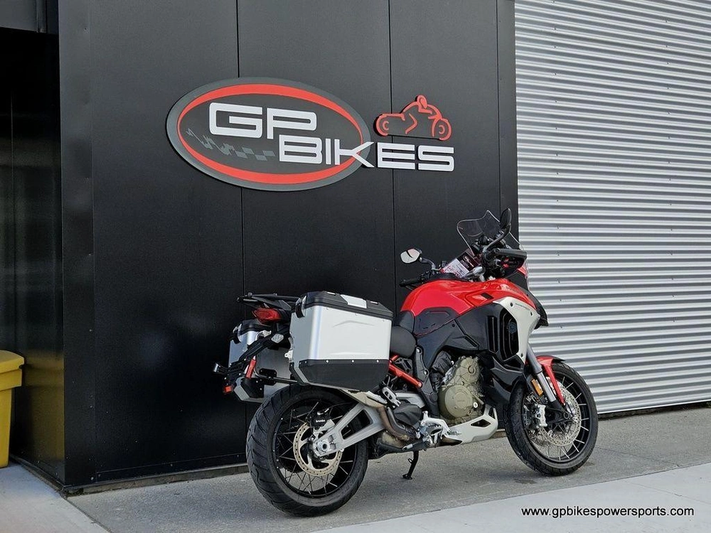 2024 Ducati Multistrada V4 Rally Red
