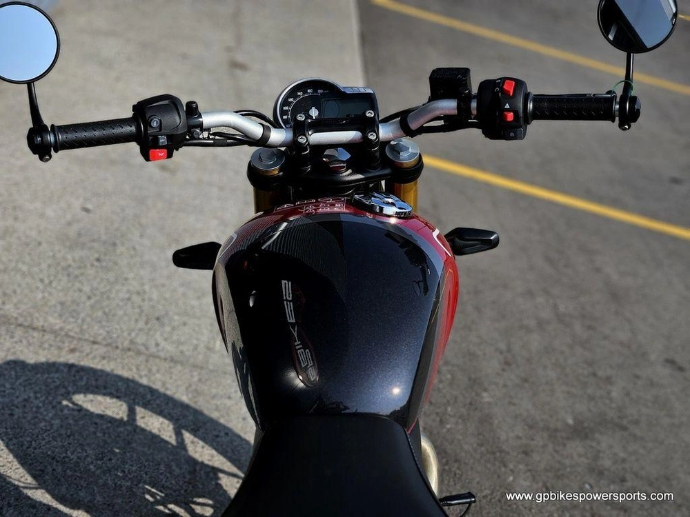 2026 Triumph Speed 400 Lava Red Gloss/storm Grey