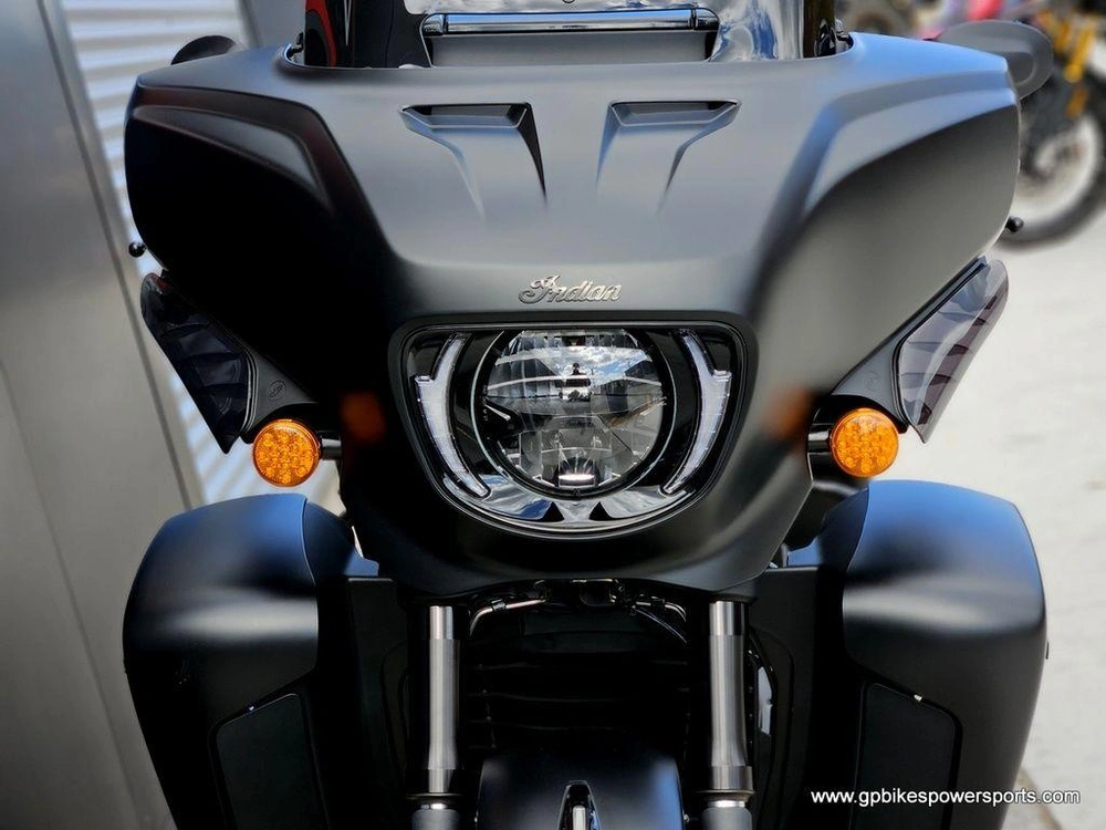 2026 Indian Motorcycle Roadmaster® Powerplus Dark Horse® 112 Black Smoke
