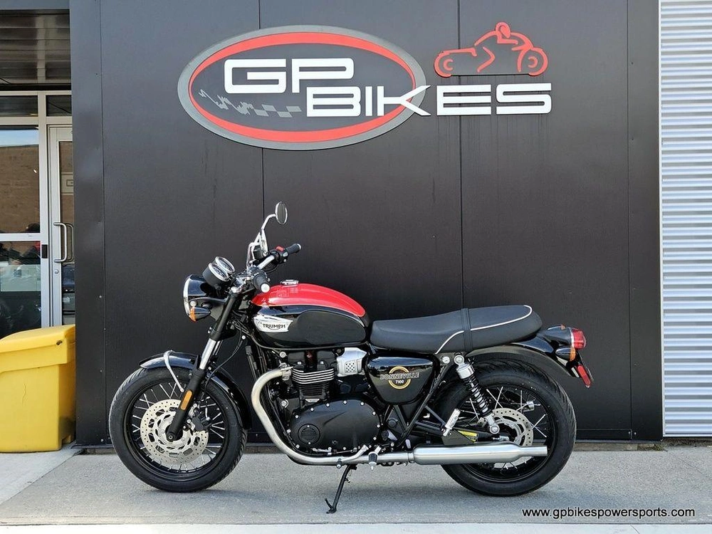 2026 Triumph Bonneville T100 Jet Black
