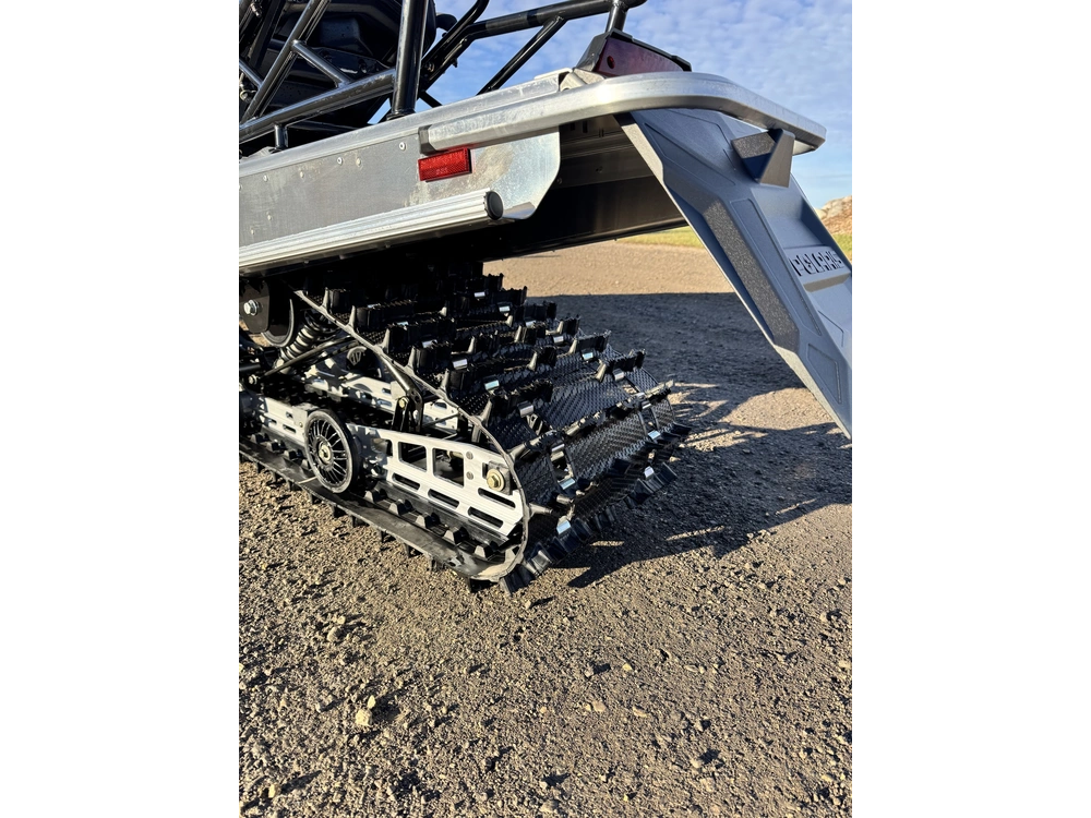 2026 Polaris 550 Voyageur Lxt Es Nth Ed