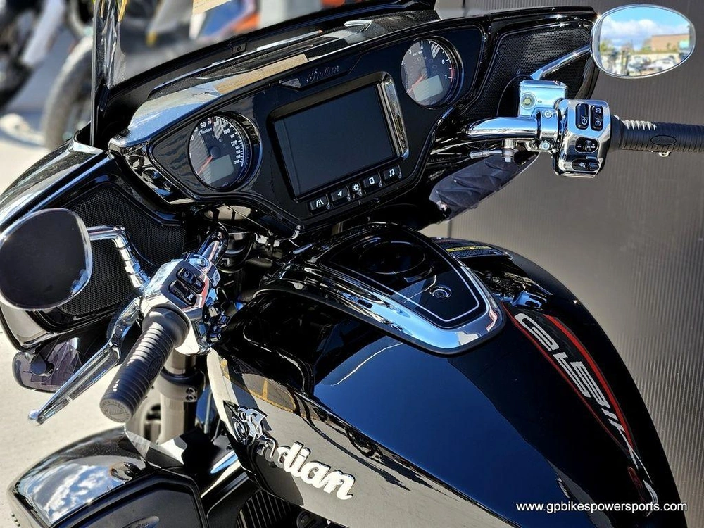 2026 Indian Motorcycle Roadmaster® Powerplus Limited 112 W/powerband A Black Metallic