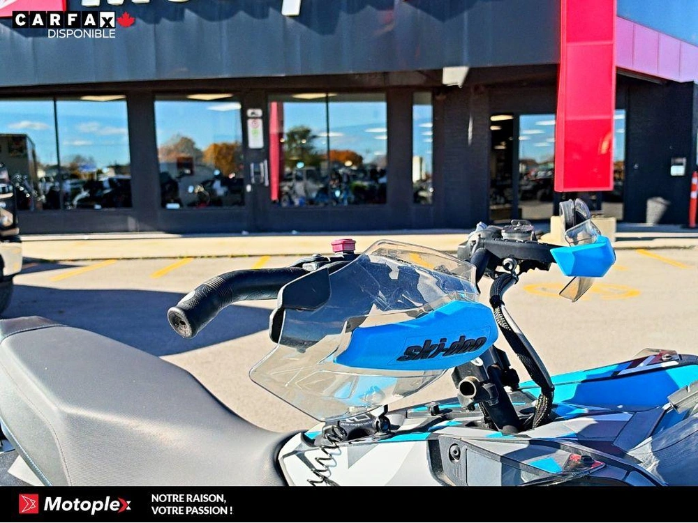 Ski-doo Renegade Backcoutry 146 2022