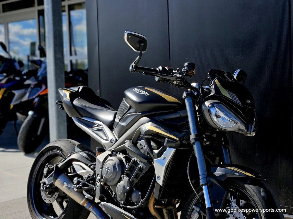 2020 Triumph Street Triple Rs Matte Jet Black