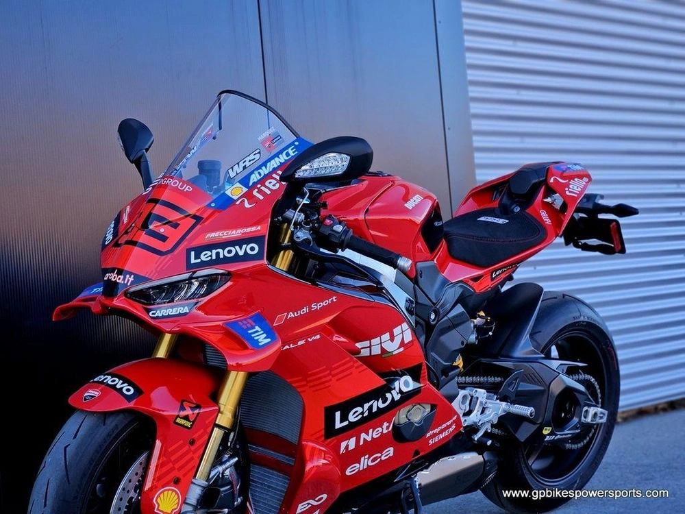 2026 Ducati Panigale V4 Márquez 2025 World Champion Replica