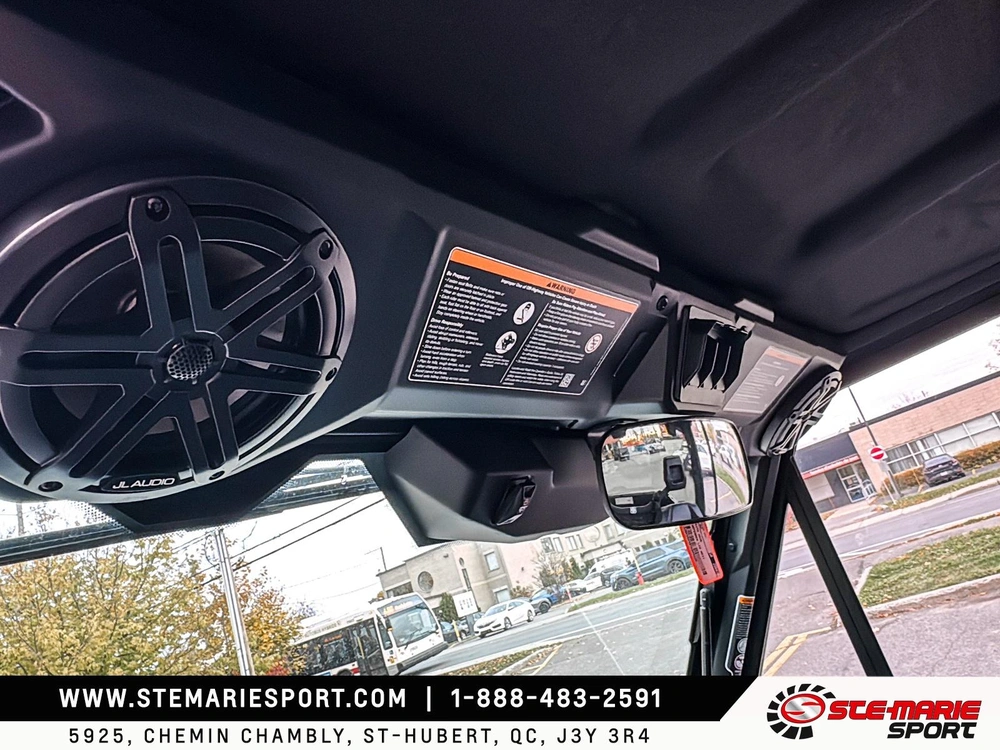 Can-am Defender Limited Cab Hd11 2026