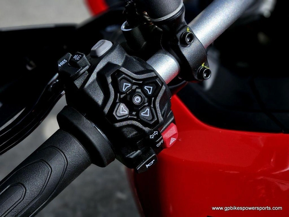 2026 Ducati Multistrada V2 S Red