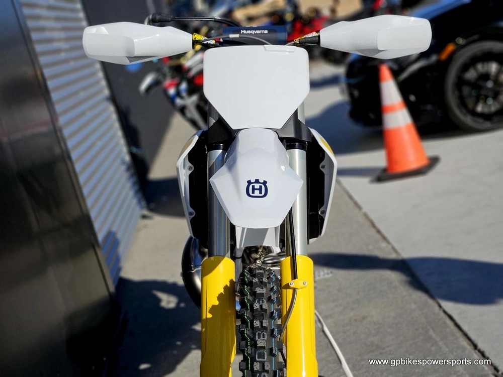 2027 Husqvarna Tx 300