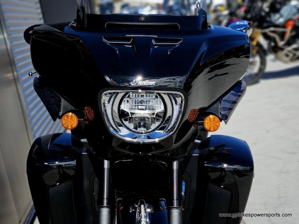 2026 Indian Motorcycle Roadmaster® Powerplus Limited 112 W/powerband A Black Metallic