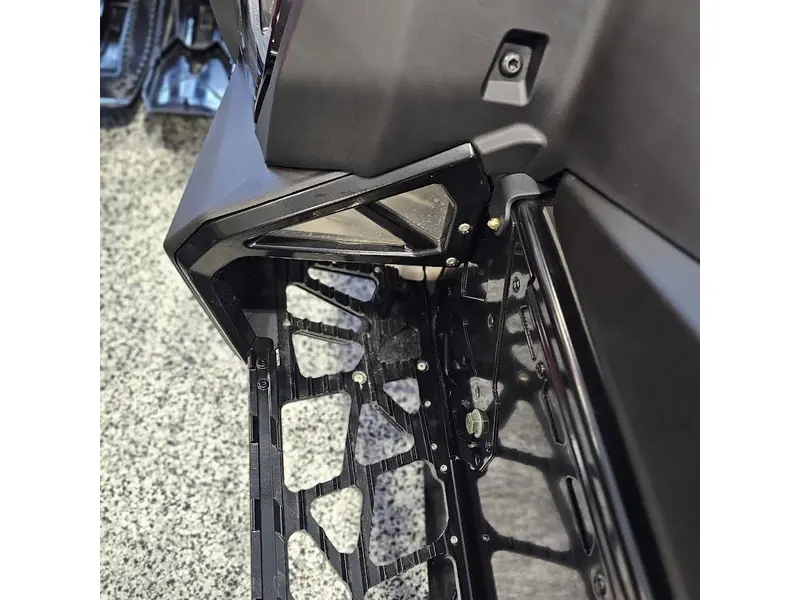 2025 Polaris 850 INDY VR1 137