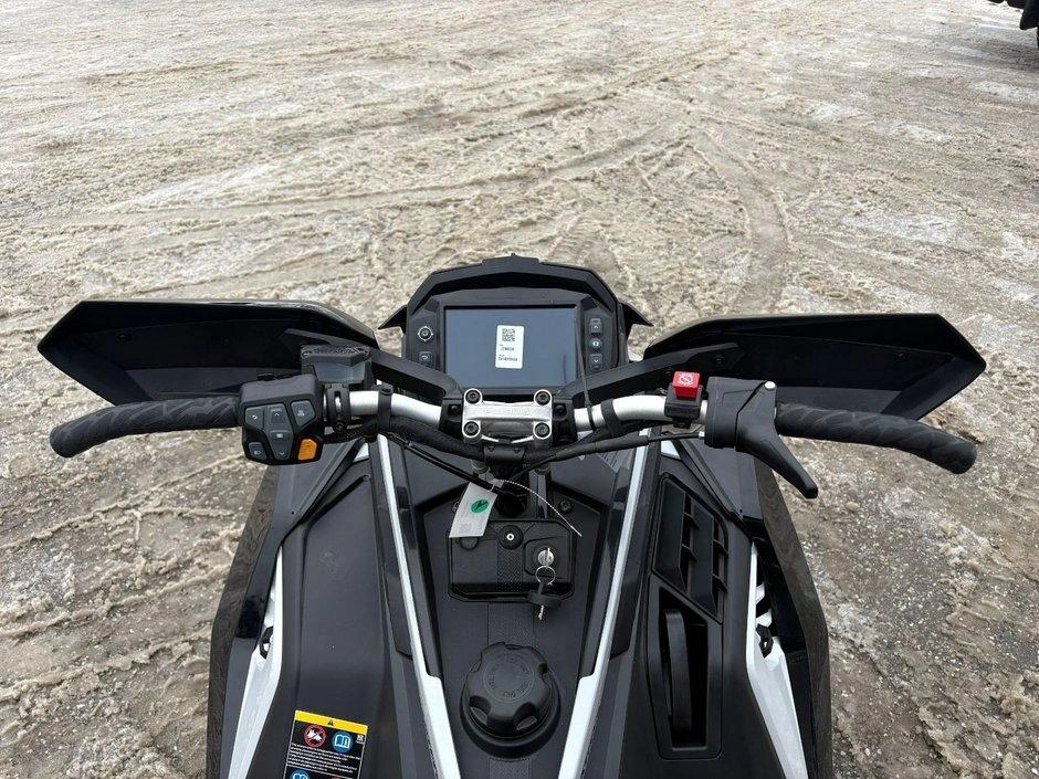 Polaris Polaris Patriot 9r Switchback Assault 146 2025 alt