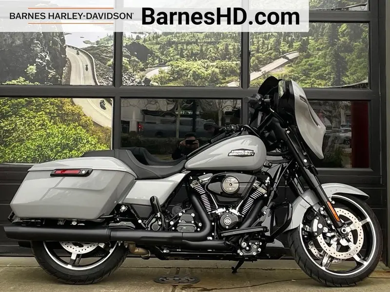 2025 Harley-Davidson FLHX - Street Glide®