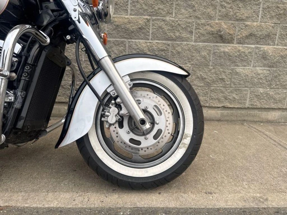 2005 Kawasaki Vulcan 1600 alt