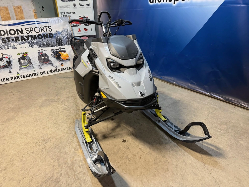 Ski-doo Summit Adrenaline Edge 154 600r 2026 alt