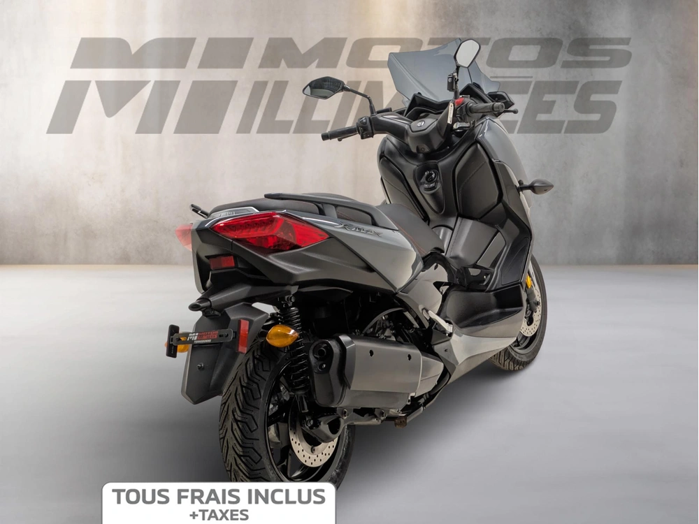 Yamaha Xmax 2022 alt