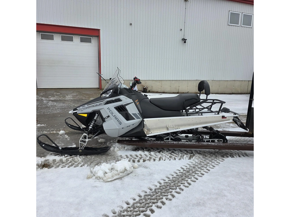 2025 Polaris 550 Voyageur Lxt alt