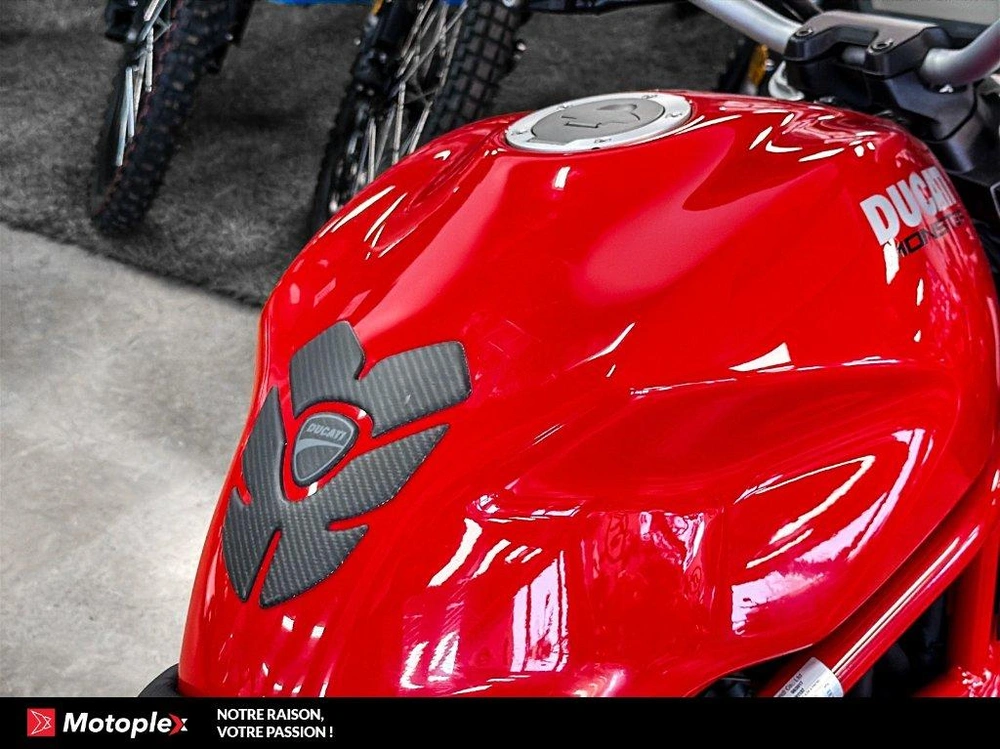 Ducati Monster 797+ Nouveau Prix 2018 alt
