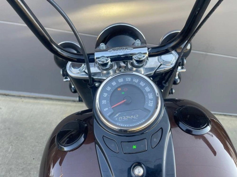 2019 Harley-davidson Flhcs - Softail® Heritage Classic 114 alt