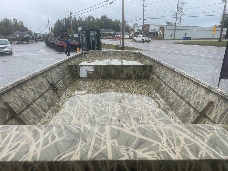 Crestliner Crestliner 2070 John Boat 2025 alt