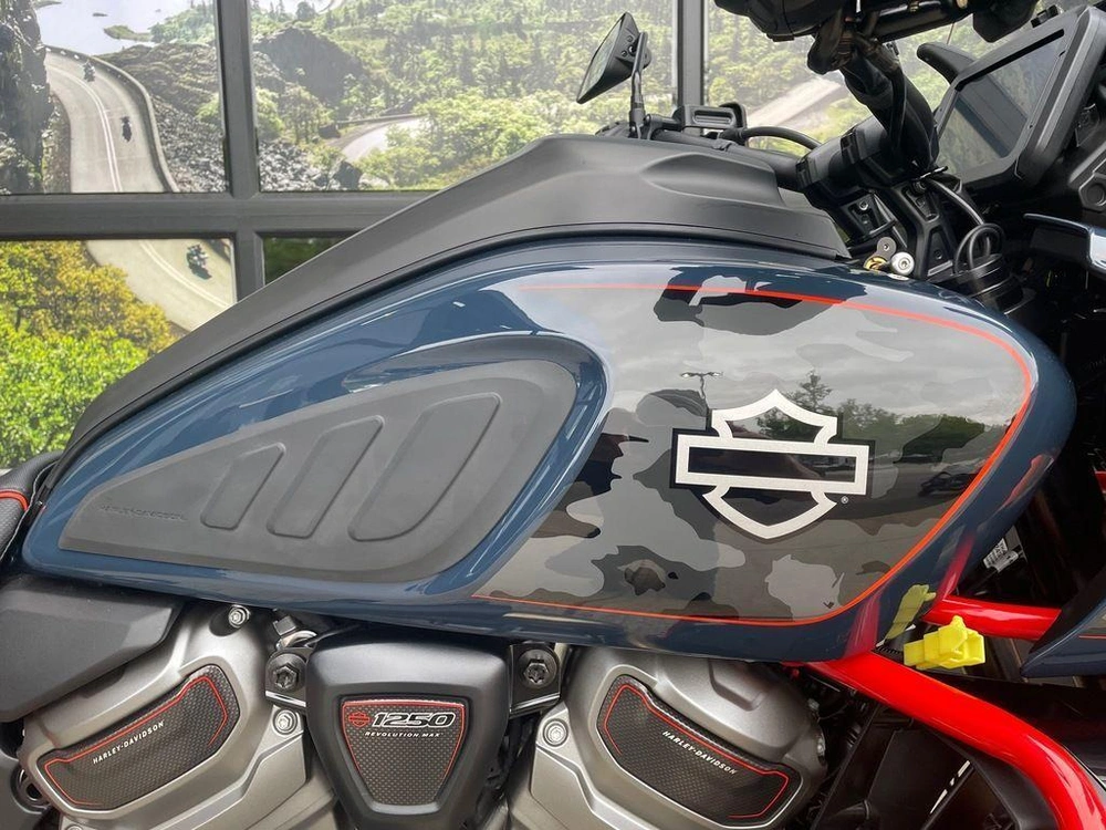 2025 Harley-davidson Adventure Ra1250se - Cvo™ Pan America™ alt