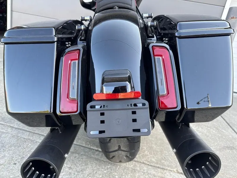 2025 Harley-Davidson FLHX - Street Glide® thumbnail 19