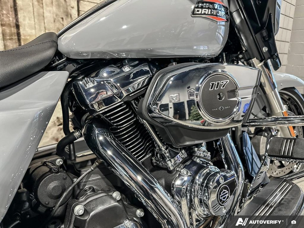 2026 Harley-davidson Street Glide alt