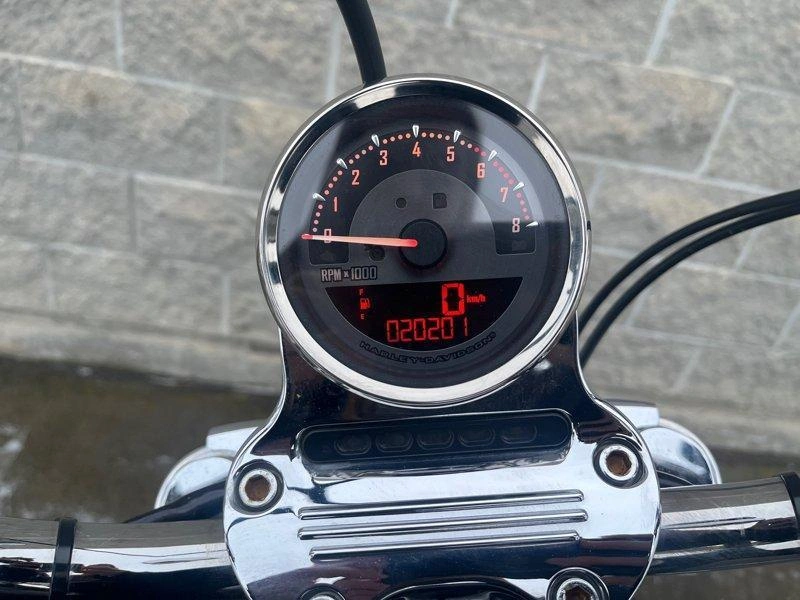 2013 Harley-davidson Xl1200v - Sportster® Seventy-two™ alt