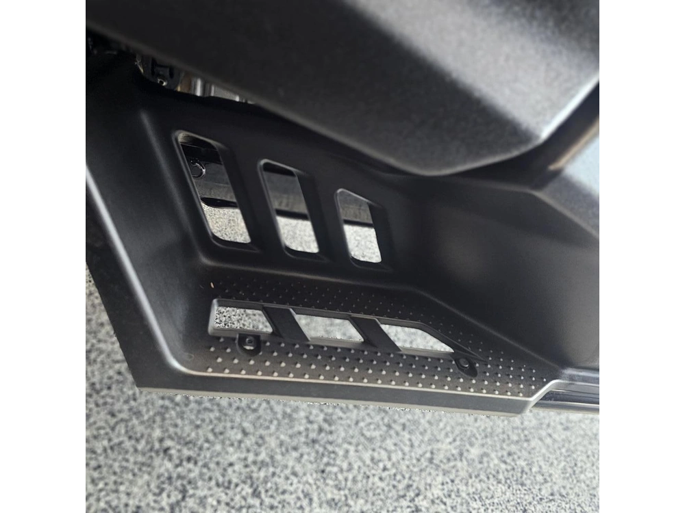 2025 Honda Pioneer 1000 Base alt