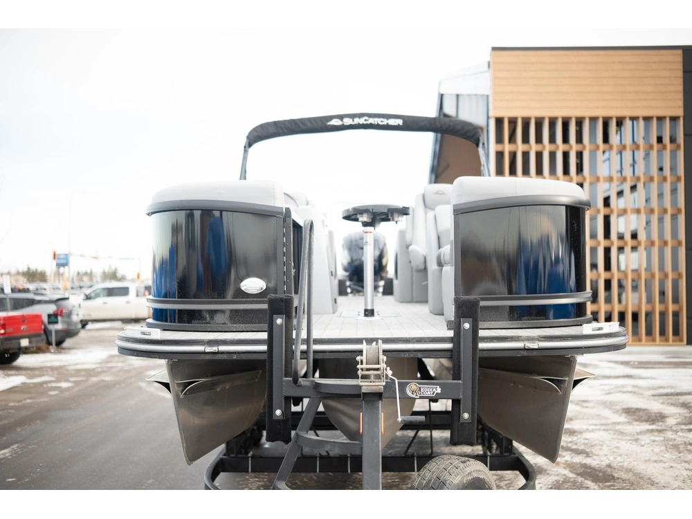 2026 Suncatcher Fusion 322ss alt